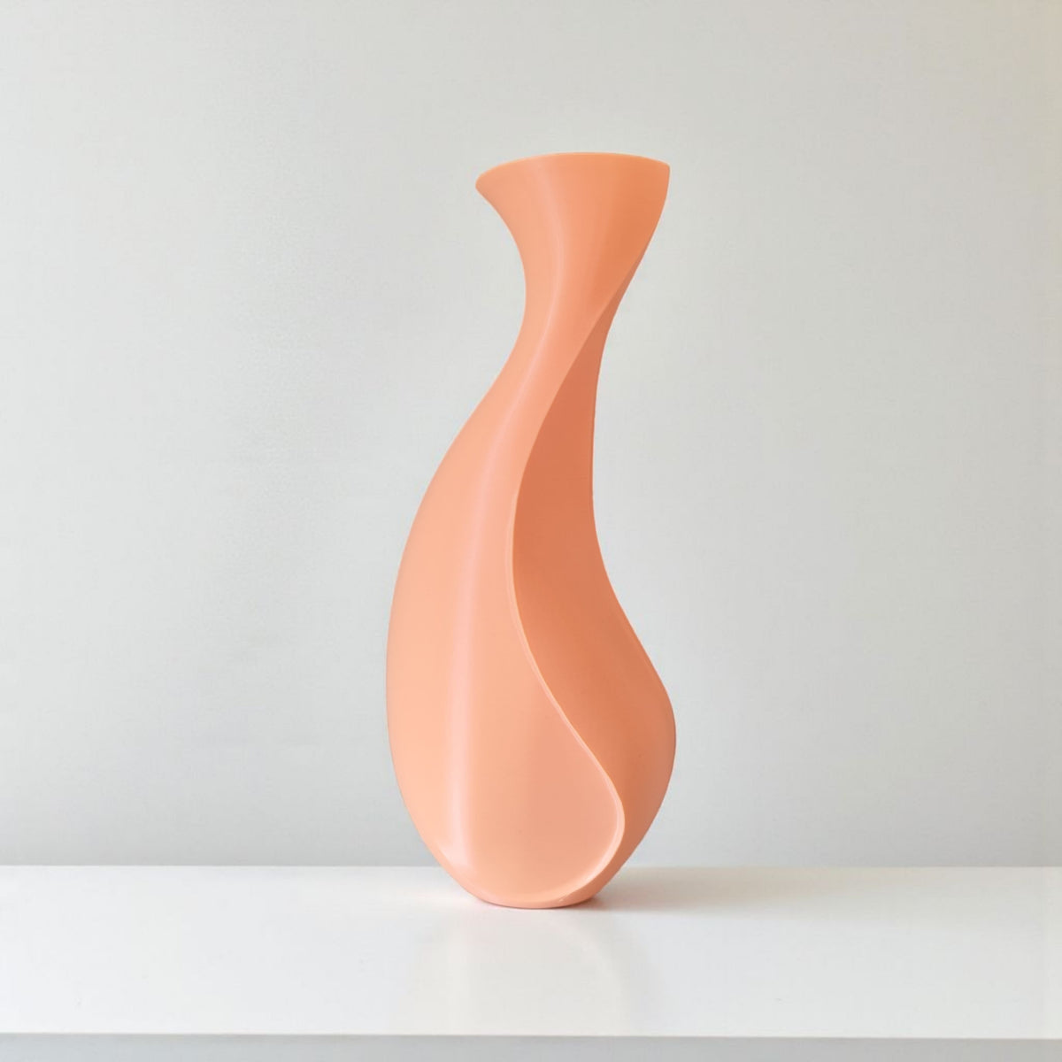 Aura Vaas  | PLA | 23 cm